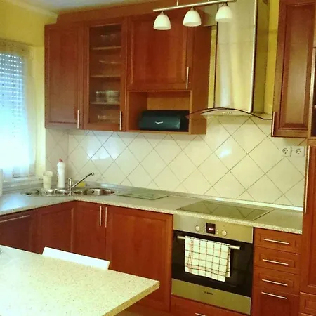 Hébergement de vacances Waterfront In Zamardi-balaton 55033