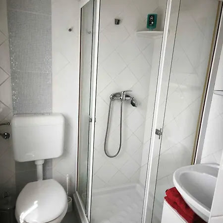 Waterfront In Zamardi-balaton 55033 *