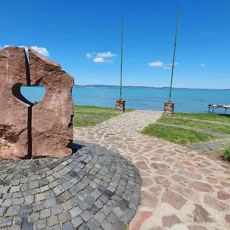 Waterfront In Zamardi-balaton 55033 *