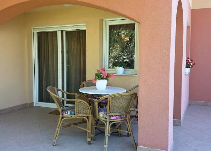 Waterfront In Zamardi-balaton 55033 Holiday home