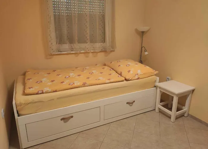 別荘 Waterfront In Zamardi-balaton 55033 Zamárdi