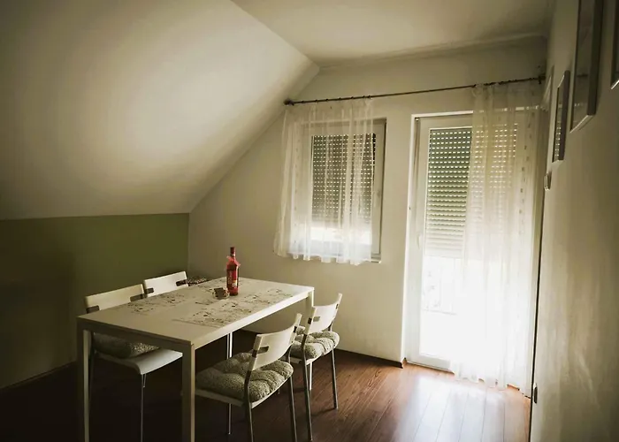 Holiday home Waterfront In Zamardi-balaton 55033