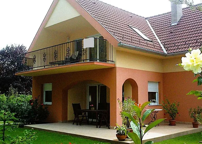 Waterfront In Zamardi-balaton 55033 * Замарди