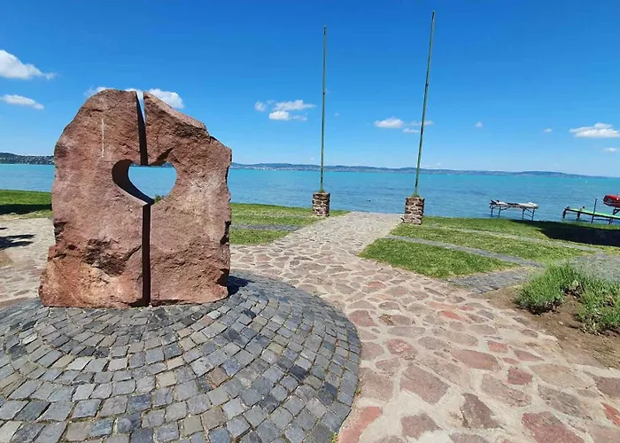 Waterfront In Zamardi-balaton 55033 *